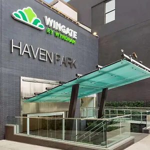 Wingate By Wyndham Bronx Haven Park Hotel
